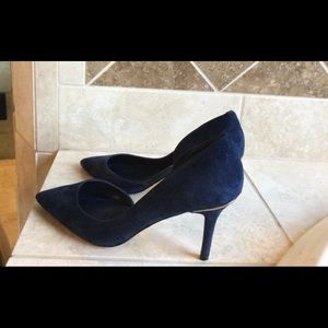 Great navy suede heels